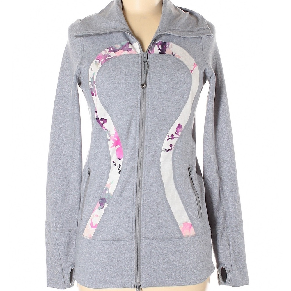 Lululemon In Stride Jacket in Heathered Fossil & Blurred Blossoms White - Picture 8 of 10